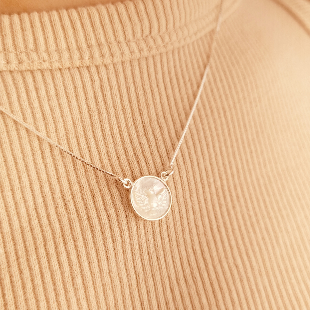 Colar Prata Madrepérola Espírito Santo