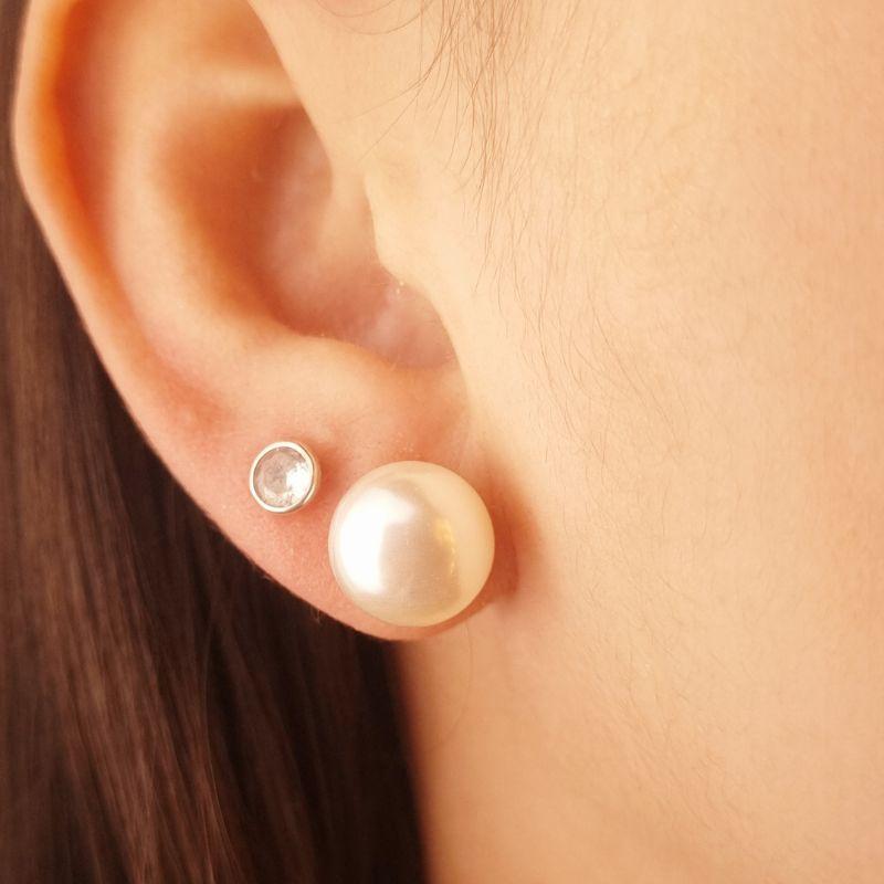 Brinco Pérola Banhada a Prata