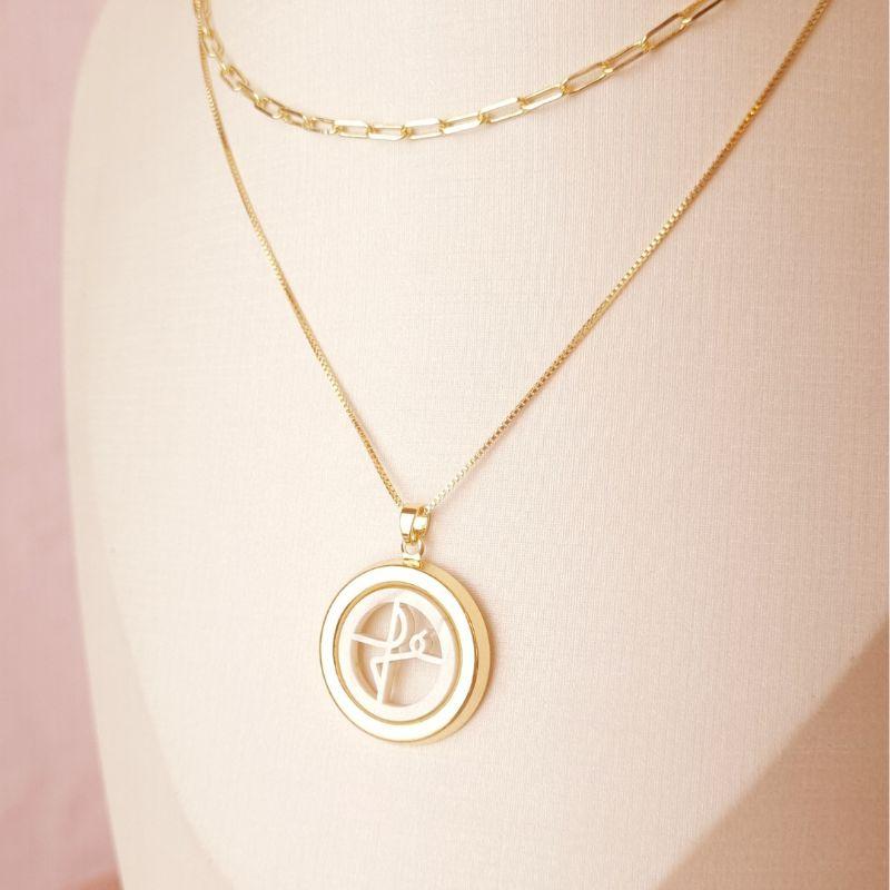 Colar Fé em Madrepérola