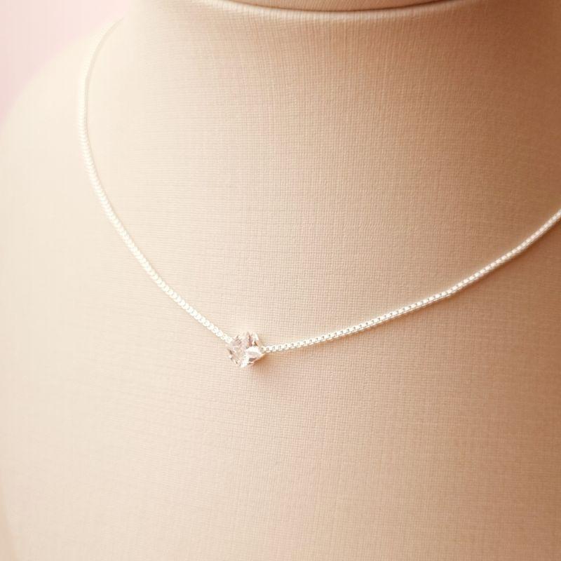 Colar Ponto de Luz Quadrado em Banho de Prata