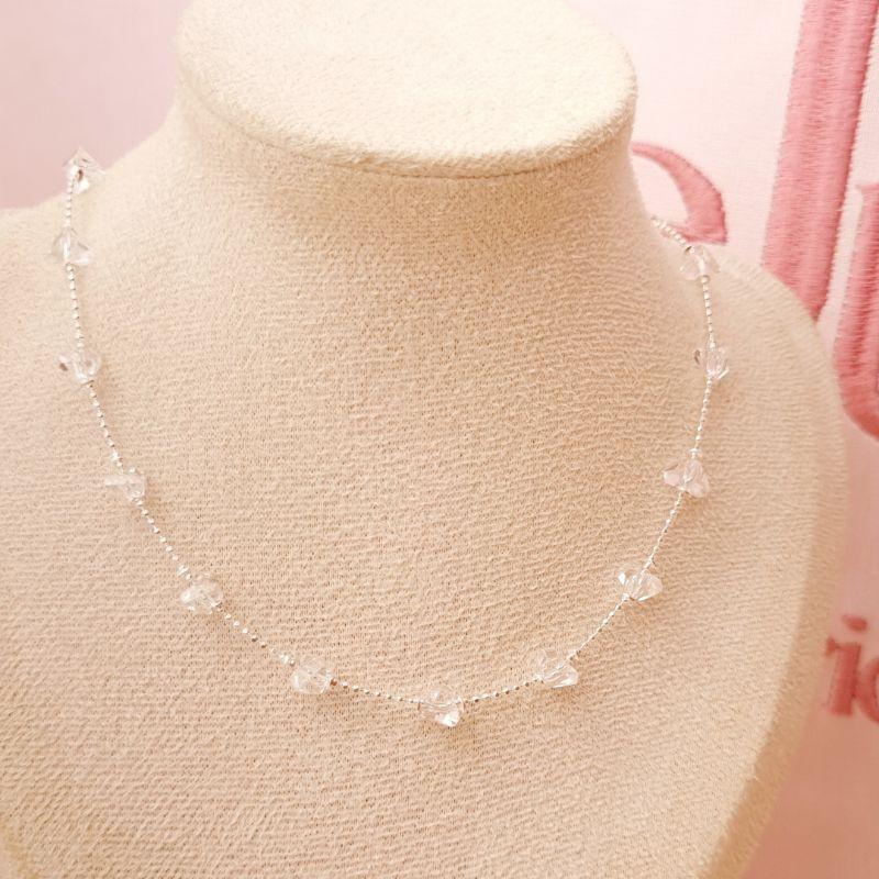 Colar Cristais de Vidro em Banho de Prata